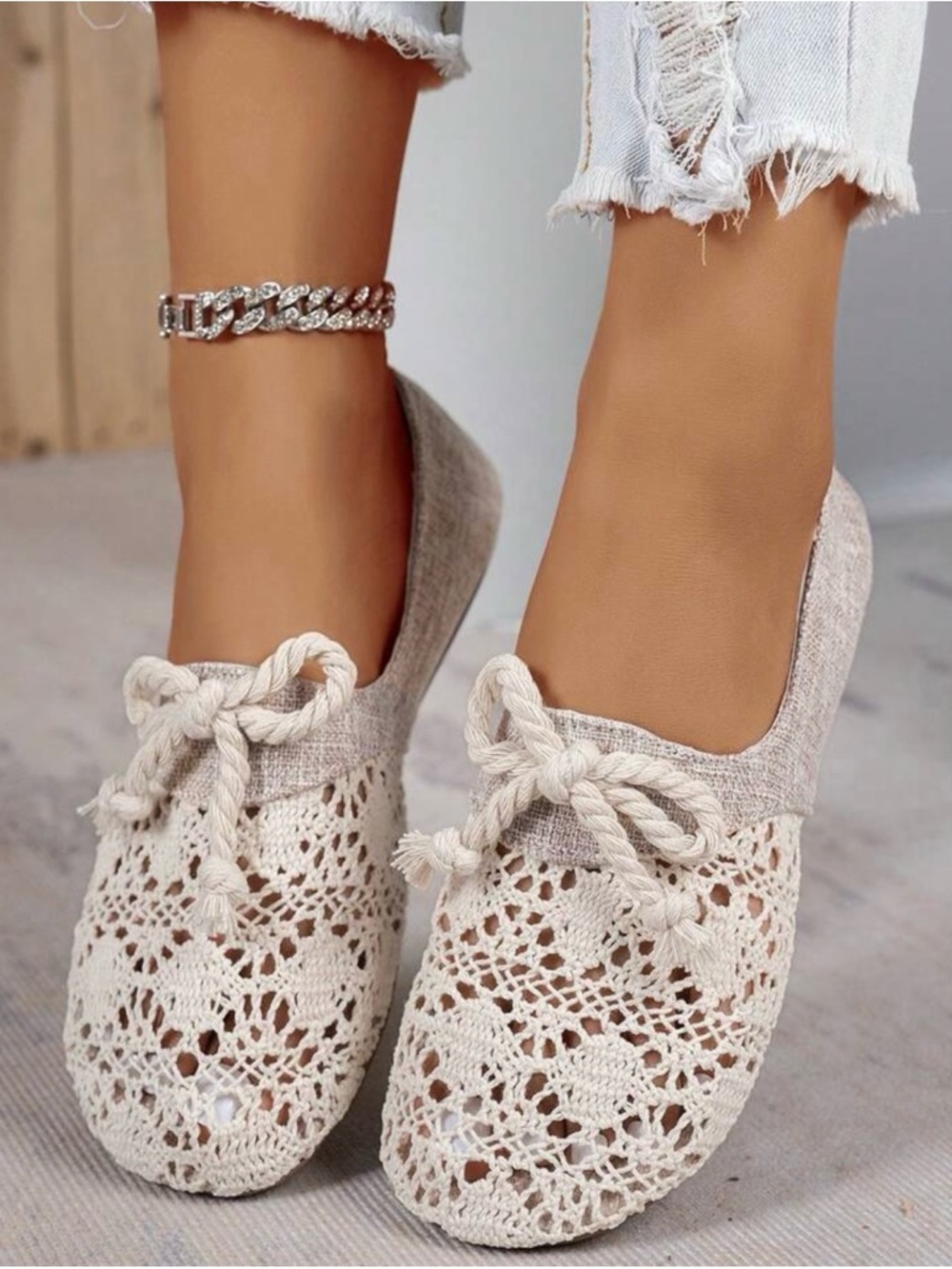 NEW ARRIVAL Casual Crochet Slip-On Flats in Cream - Picture 3 of 8